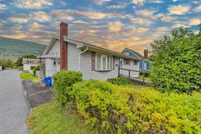 766 Franklin Avenue, Palmerton Boro, PA 18071 - Photo 4