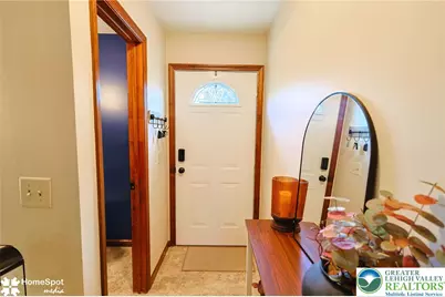 56 Jonathan Drive, Palmer Twp, PA 18045 - Photo 4
