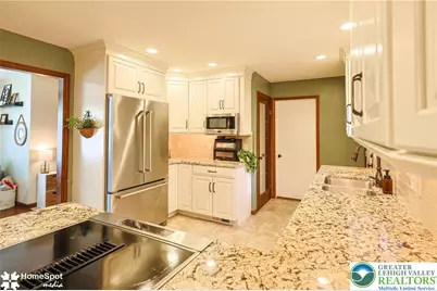 56 Jonathan Drive, Palmer Twp, PA 18045 - Photo 12