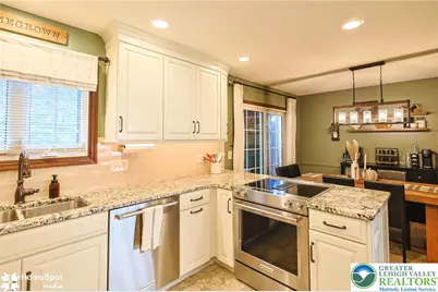 56 Jonathan Drive, Palmer Twp, PA 18045 - Photo 10