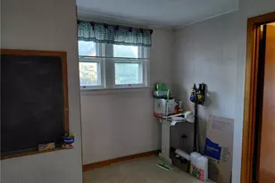 1514 Graham St, Fountain Hill Boro, PA 18015 - Photo 14