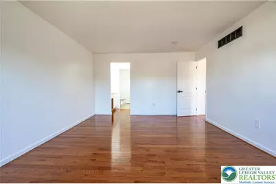 932 Pennsylvania Street, Whitehall Township, PA 18052 - Photo 22