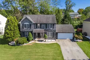 932 Pennsylvania St, Whitehall Township, PA 18052 - Photo 2