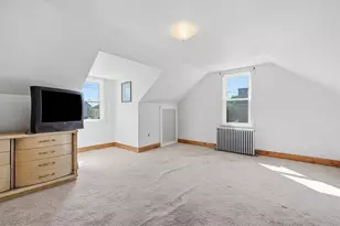 170 S New St, Nazareth Boro, PA 18064 - Photo 22