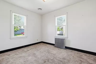 170 S New Street, Nazareth Boro, PA 18064 - Photo 16