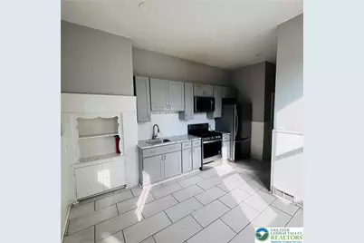 1154 Washington #1, Easton, PA 18042 - Photo 2