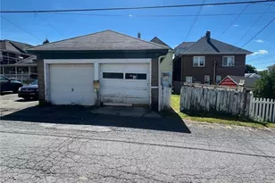 205 W Muir Ave, Hazle Township, PA 18201 - Photo 38