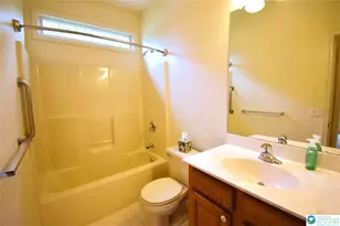 40 Glenmoor Cir N, Palmer Twp, PA 18045 - Photo 20