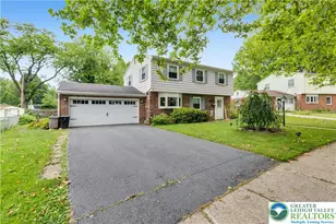 2718 Boyd St, Bethlehem, PA 18017 - Photo 2