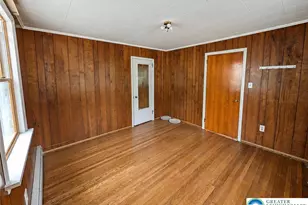 2198 Focht Ave, Bethlehem City, PA 18015 - Photo 8