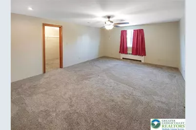 82 Front Street, Roseto, PA 18013 - Photo 14