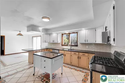 1556 Farmersville Road, Bethlehem Township, PA 18020 - Photo 18