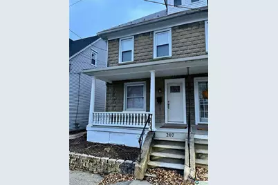 207 N Schanck Avenue, Pen Argyl Boro, PA 18072 - Photo 2