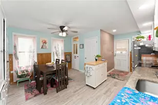 416 Ridge St, Emmaus Boro, PA 18049 - Photo 8