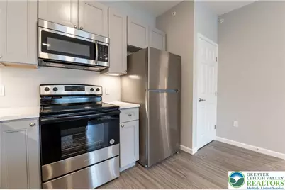 948 N Front Street #B-5, Allentown City, PA 18102 - Photo 10