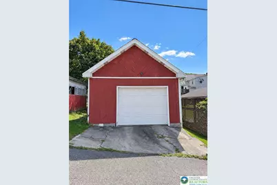 419 E Patterson Street, Lansford, PA 18232 - Photo 32
