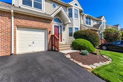 237 Ridings Circle, Macungie Boro, PA 18062 - Photo 2