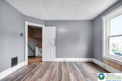 233 E Goepp Street, Bethlehem City, PA 18018 - Photo 16