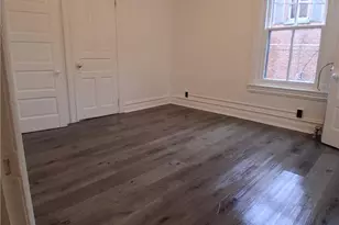 323 N Eighth St, Allentown City, PA 18102 - Photo 2