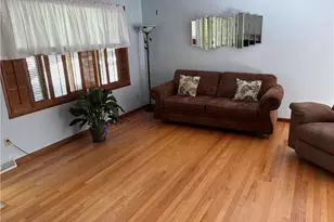 1335 Jefferson St, Hellertown Boro, PA 18055 - Photo 2
