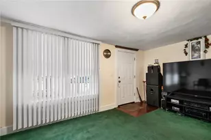 935 W Turner St, Allentown City, PA 18102 - Photo 2