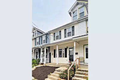 28 W Smith Street, Topton Boro, PA 19562 - Photo 1