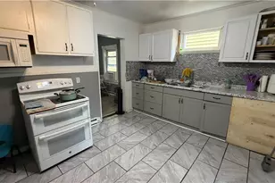 1147 Railroad St, North Catasauqua Bor, PA 18032 - Photo 8