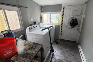 1147 Railroad St, North Catasauqua Bor, PA 18032 - Photo 10