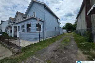 14 Green St, Hanover Township, PA 18706 - Photo 2
