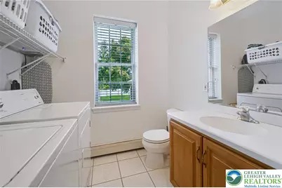3947 Mechanicsville Road, Whitehall Township, PA 18052 - Photo 14