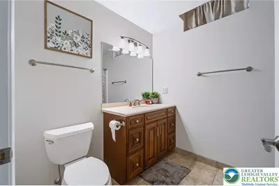 3947 Mechanicsville Road, Whitehall Township, PA 18052 - Photo 26