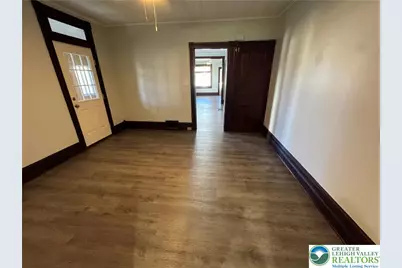 110 S 7th Street, Lehighton, PA 18235 - Photo 6