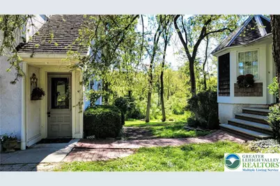 1731 Howell Road, Lower Mt Bethel Twp, PA 18040 - Photo 4