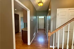 50 S Hillside Ct, Easton, PA 18045 - Photo 6