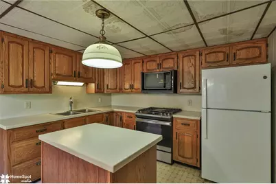 808 Engler Road, Plainfield Township, PA 18064 - Photo 4