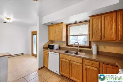 467 W Locust Lane, Lower Nazareth Twp, PA 18064 - Photo 10