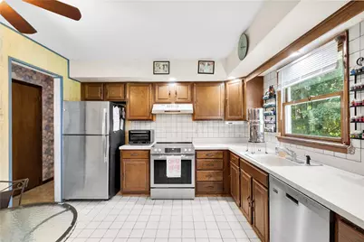 121 Scenic Court, Upper Mt Bethel Twp, PA 18343 - Photo 10
