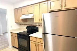 7813 Cross Creek Circle, Upper Macungie Township, PA 18031 - Photo 6