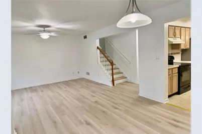 7813 Cross Creek Circle, Upper Macungie Township, PA 18031 - Photo 10