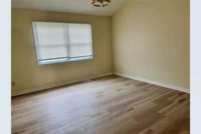 7813 Cross Creek Circle, Upper Macungie Township, PA 18031 - Photo 16