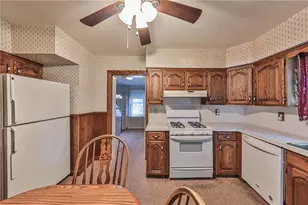 1909 4th St, Bethlehem Township, PA 18020 - Photo 16