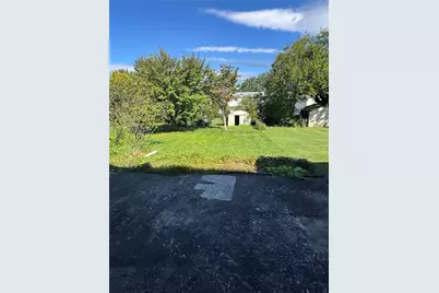 5661 Greens Drive, Lower Macungie Township, PA 18106 - Photo 24