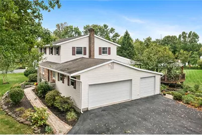 6528 Walnut Lane, Upper Saucon Township, PA 18036 - Photo 2