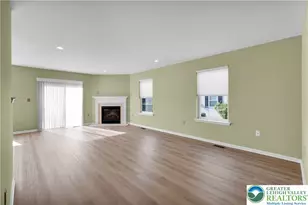 6835 Lincoln Dr, Lower Macungie Township, PA 18062 - Photo 8