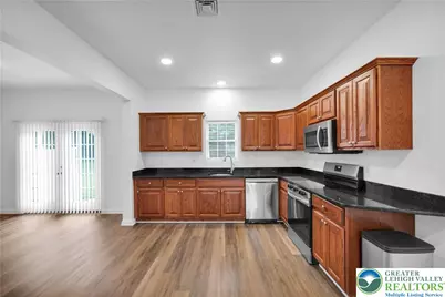 835 16th Avenue, Bethlehem City, PA 18018 - Photo 10