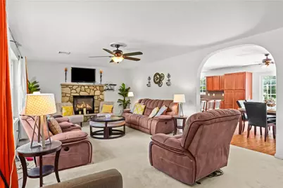 2742 Long Pond Road, Tobyhanna Twp, PA 18334 - Photo 8