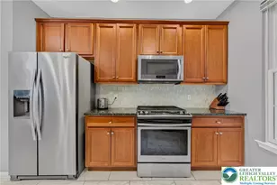 4236 Creek Rd, South Whitehall Township, PA 18104 - Photo 8