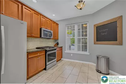 4236 Creek Road, South Whitehall Township, PA 18104 - Photo 10