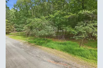 38 Payallup Trail, Penn Forrest, PA 18210 - Photo 74