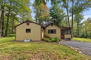 131 Toby Creek Ln, Tobyhanna Twp, PA 18610 - Photo 2